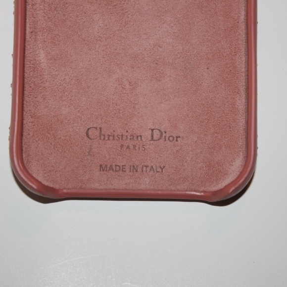 Dior Pink Quilted Phone Case - Picture 4 of 4